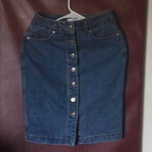 Mid thigh jean pencil skirt